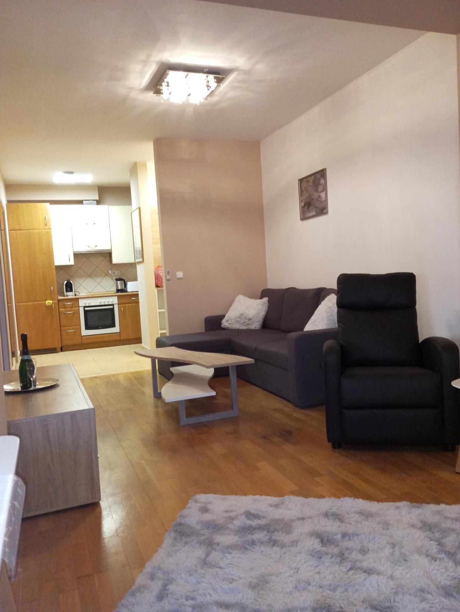 Zen Apartman Budakalász Dış mekan fotoğraf
